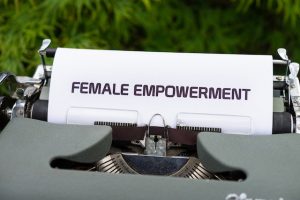 Female Empowerment scritta
